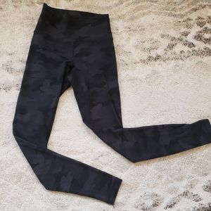 Lulu Lemon Wunder Train Leggings